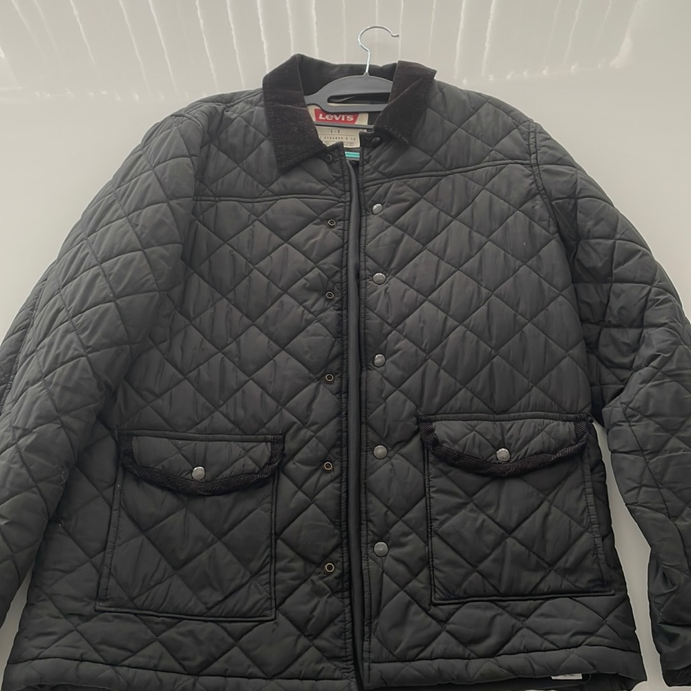 Levi’s Lightweight Puffer Jacket, Size L - image 1